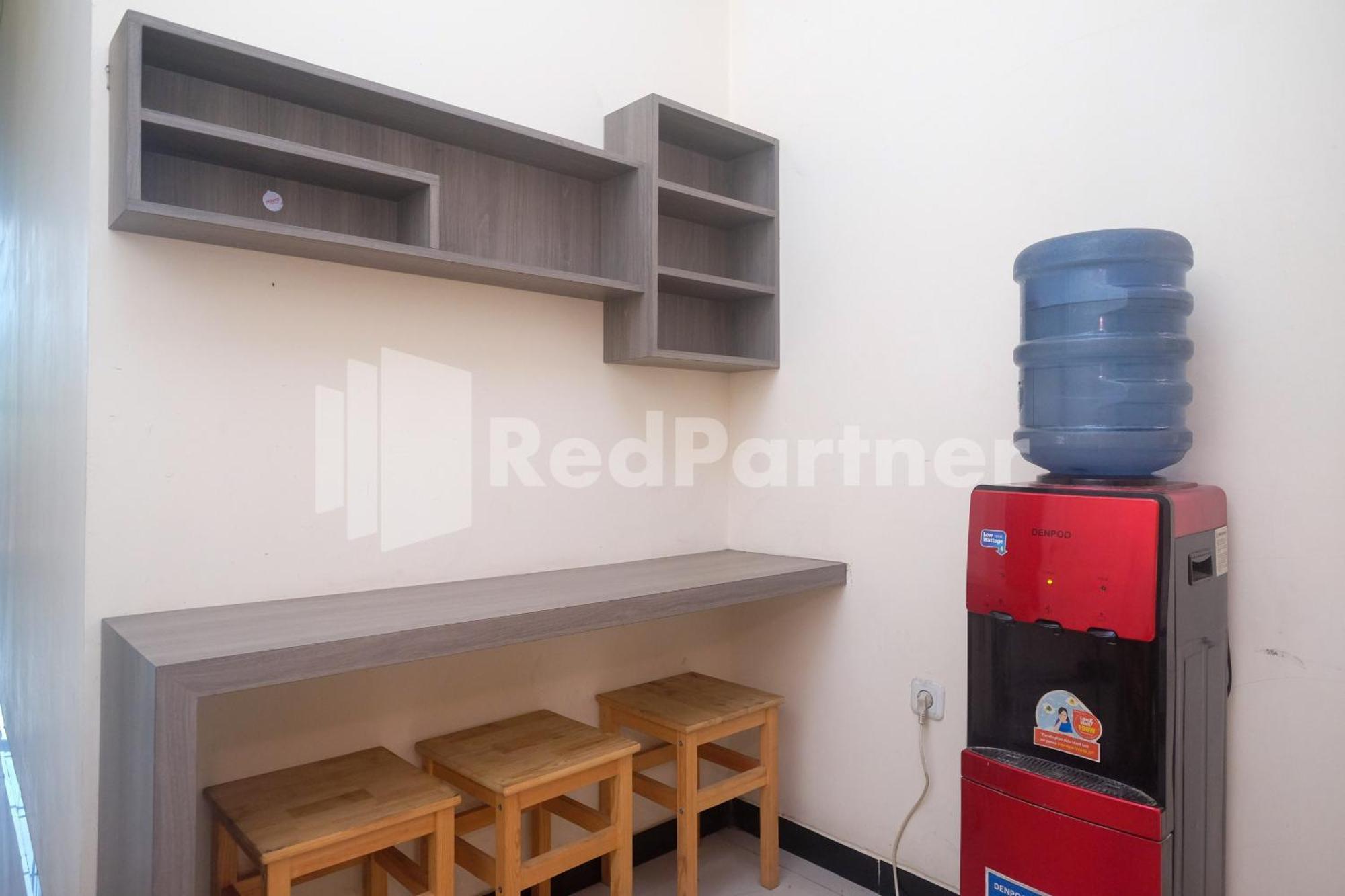 Griya Loka 2 Syariah Near Simpang Lima Mitra Reddoorz Hotel Semarang Exterior photo