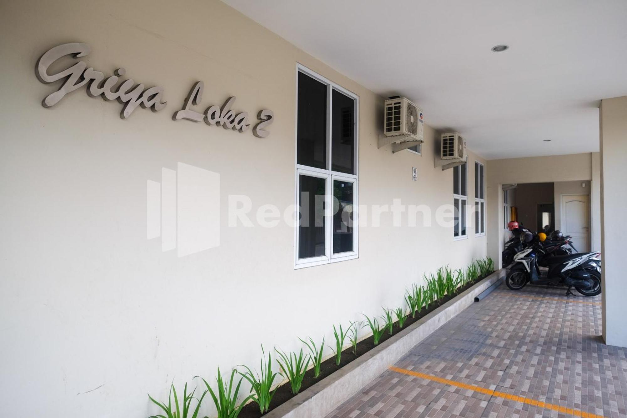 Griya Loka 2 Syariah Near Simpang Lima Mitra Reddoorz Hotel Semarang Exterior photo